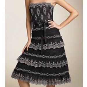 BCBGMaxAzria
Victorian Tulle Tiered Embroidered Formal Dress Size 2